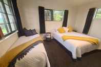 Bedroom GLENALMOND Historic Homestead & Alpine Country Stay