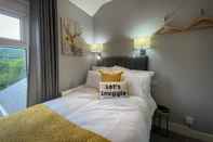 Bedroom Captivating House in Aberdare Sleeps 6 Near Brecon