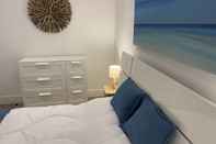 Bedroom Stunning Cliff Edge Apartment in Newquay