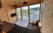 Kamar Tidur 4 Loch Awe Luxury Eco Cabins