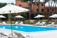 Swimming Pool Hotel Villa dei Pini