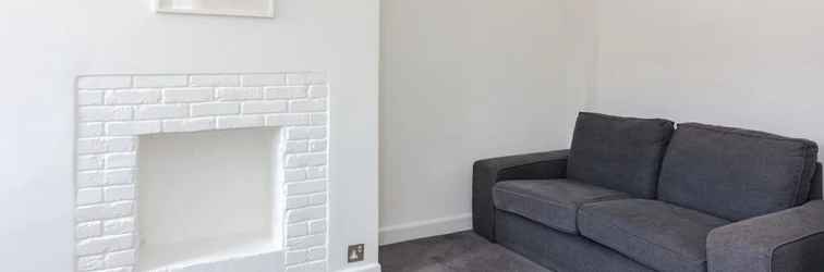 ล็อบบี้ Cosy 1 Bedroom Apartment in Earlsfield, SW London