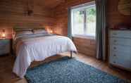 Bedroom 2 The Lodge At Sheepswalk Farm - Stepaside