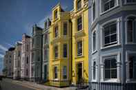 Exterior The Nest - 1 Bedroom Apartment - Tenby