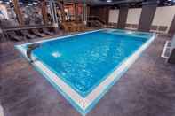 Swimming Pool HUSMA Hotel & Spa