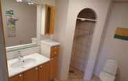 In-room Bathroom 7 Stone Mountain BnB