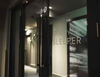 Lobi 2 City Sleeper at Royal National Hotel