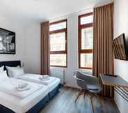 Bedroom 2 Hotel Garni am Olgaeck