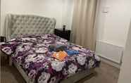 Bedroom 3 Lovely Luxury 1-bed Apartment in Wembley