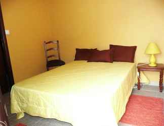 Bedroom 2 Pet Friendly and Gametable - Mystay
