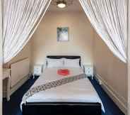 Kamar Tidur 3 Newton Guesthouse