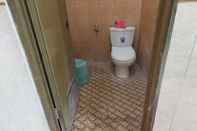 Toilet Kamar Hotel Widodo Tustiyani 4