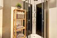 In-room Bathroom Le Moment Douillet