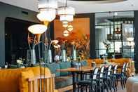 บาร์ คาเฟ่ และเลานจ์ Van der Valk Hotel Schiedam