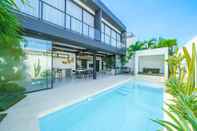 Swimming Pool Villa Bali Townhouse