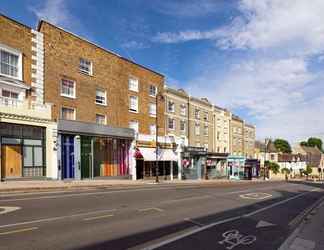 Exterior 2 The Belsize Park Arms - Comfortable & Elegant 3bdr Flat