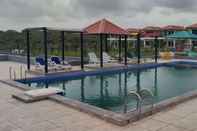 Kolam Renang The Comfort Svasti Resort