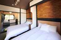 Phòng ngủ Awaji Aquamarine Resort 2