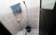 Toilet Kamar 7 999 KHS Homestay