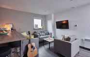 Common Space 5 Charming Ensuite Rooms in Coventry