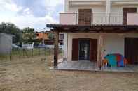 Exterior Beach Villa in a Quiet Area