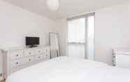 Bedroom 2 Fantastic 1 Bedroom Apartment in East London With Balcony
