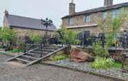 Exterior 2 2-bed Apartment Near Buxton Outstanding Location