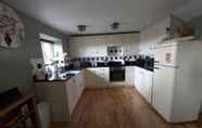 Bedroom 6 2-bed Apartment Near Buxton Outstanding Location