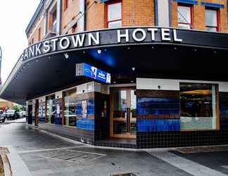 Exterior 2 Bankstown Hotel