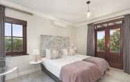 Kamar Tidur 4 Winelands Golf Lodges 2