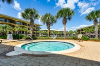 Swimming Pool Adagio by Southern Vacation Rentals