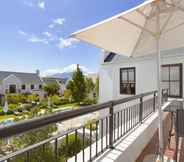 Kamar Tidur 6 Winelands Golf Lodges 21