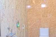 Toilet Kamar Staro Hotel - Hotel In Vijayawada