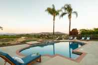 Swimming Pool Willow by Avantstay Mountain Views - See Hot Air Balloons From Pool