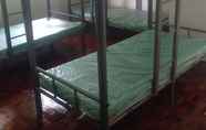 Kamar Tidur 4 Mang Ben Dormitory - Pasay Branch - Hostel