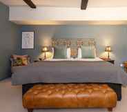 Kamar Tidur 6 the Jersey Arms Hotel