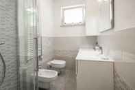 In-room Bathroom Italianway - Leonardo Da Vinci 135 - Ud-l483-ledv135a3