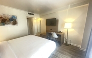 Kamar Tidur 7 Garden Inn & Suites