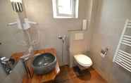 In-room Bathroom 4 Deluxe Studio Kaprun TOP 12