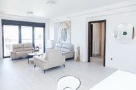 Ruang untuk Umum Luxury Apt in the center of Glyfada