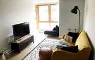 Common Space 6 Cheerful 1 Bedroom Apartment in Camden