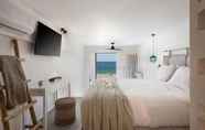 Bilik Tidur 4 Calla Luxury Seafront Suites