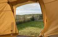 ห้องนอน 6 Impeccable 1-bed Bell Tent Near Holyhead