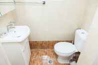 In-room Bathroom Great Apartment in Piraeus