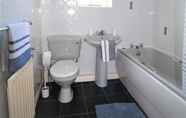 Toilet Kamar 3 3 Bed - Private Garden & Parking -quiet Cul De Sac