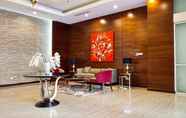 Lobby 2 Comfort And Homey 2Br At Nifarro Park Apartment