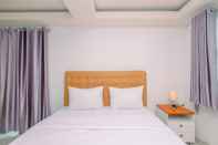 ห้องนอน Warm And Comfortable Studio At Amethyst Apartment