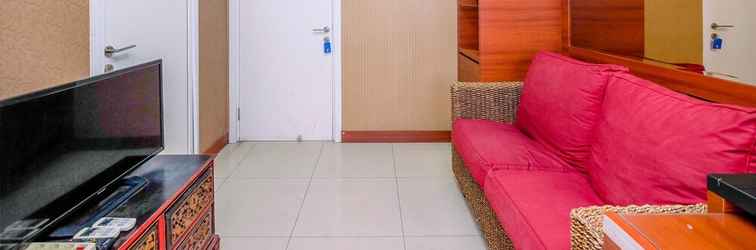 Lobi Comfy 2Br At Green Pramuka City Apartment