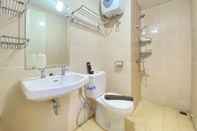 In-room Bathroom Artsy 2Br Apartment At Parahyangan Residence