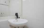 Toilet Kamar 3 Warm And Homey Studio At Seasons City Latumenten Apartment